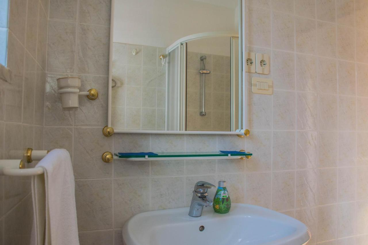 Holiday House Punta Blue & Orange 5M From The Sea, Island Cres Punta Križa Exterior foto